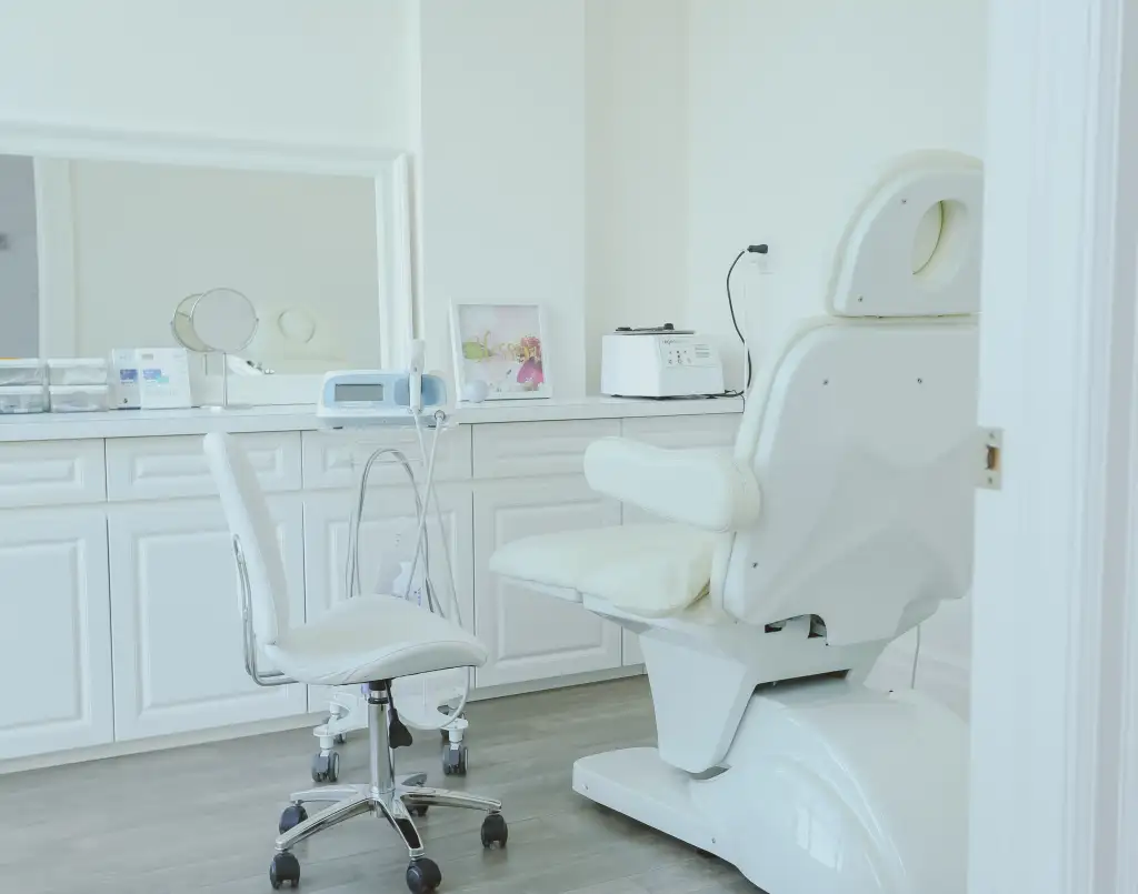 Treatment room at Unicorn Cosmetic Clinic